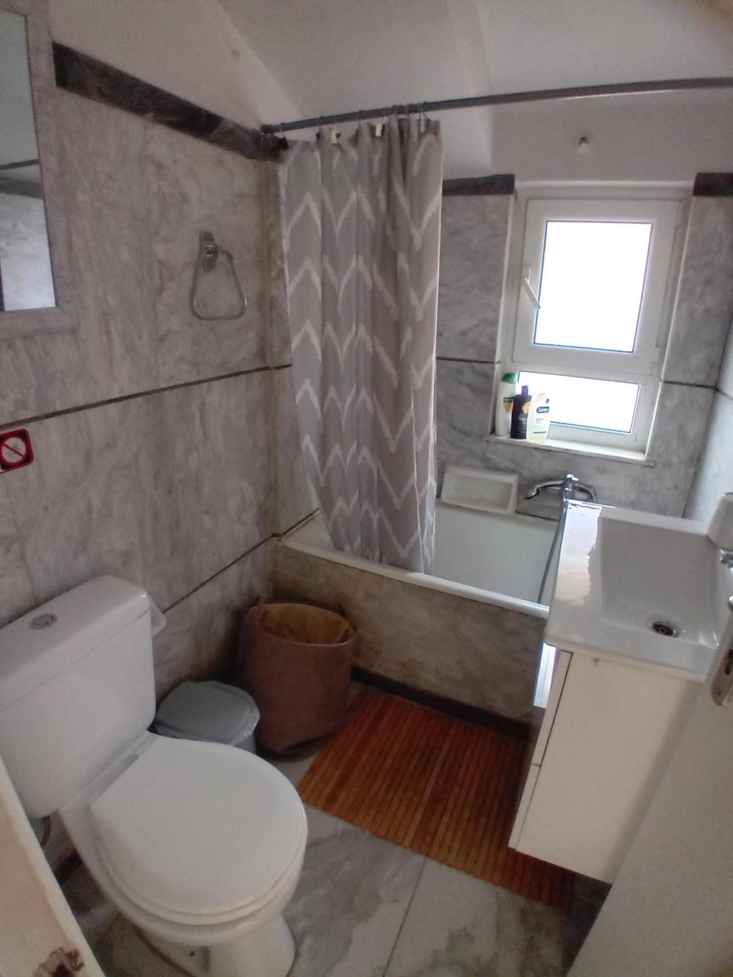 Sunny Apartment Northern أثينا المظهر الخارجي الصورة